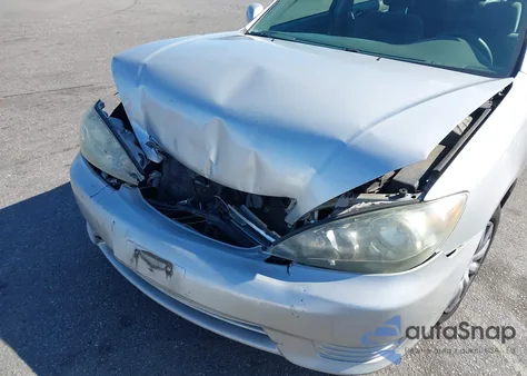 2005 Toyota Camry Le из США, поврежденный, VIN 4T1BE32KX5U972775